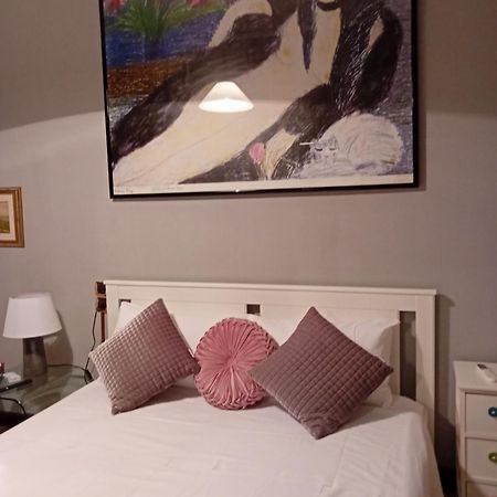 B&B Califano- 2 Leoni Βερόνα Εξωτερικό φωτογραφία
