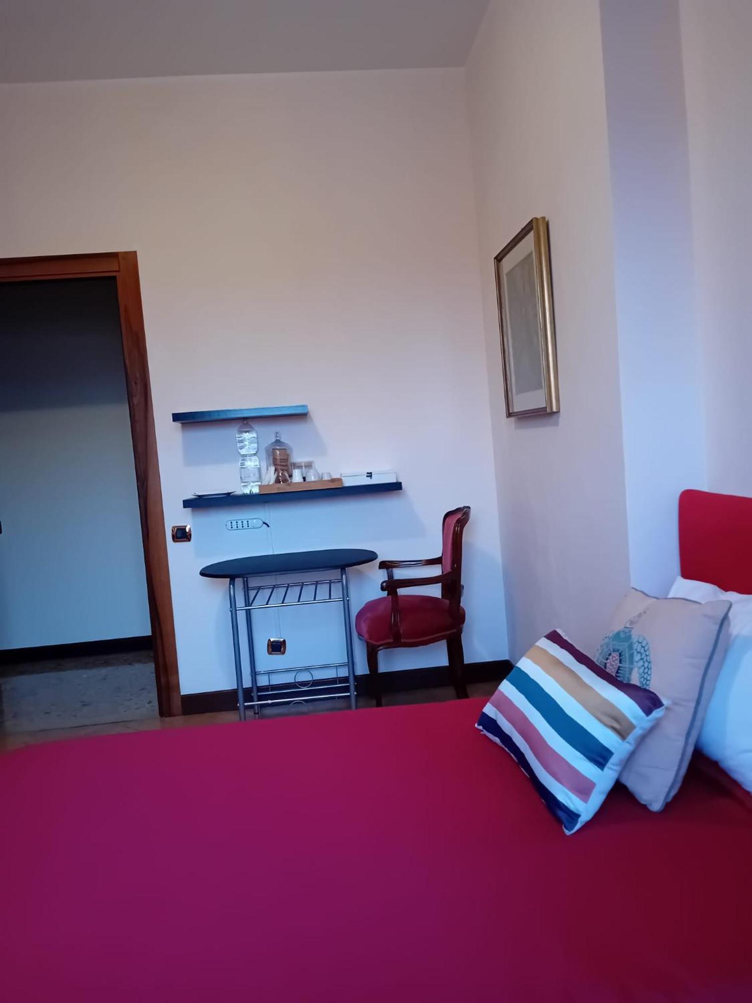 B&B Califano- 2 Leoni Βερόνα Εξωτερικό φωτογραφία